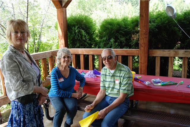 2010 Picnic a_009.jpg