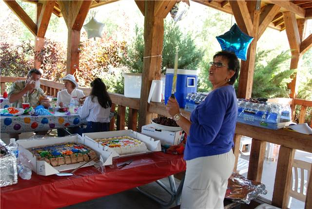 2010 Picnic a_042.jpg