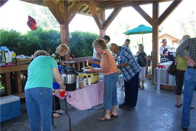 2010 Picnic a_055.jpg