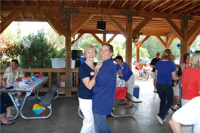 2010 Picnic a_084.jpg