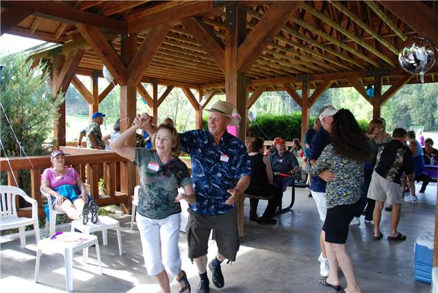 2010 Picnic a_089.jpg