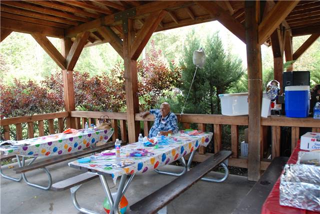 2010 Picnic a_104.jpg