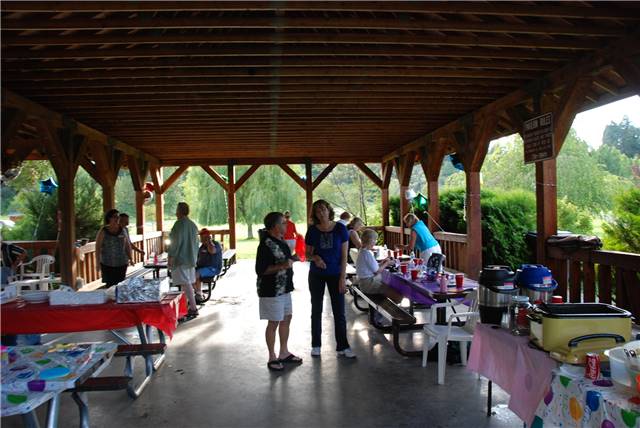 2010 Picnic a_111.jpg